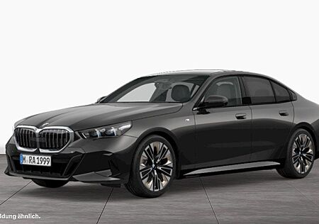 BMW 520d xDrive M Sport Standheizung Driv.Assist+