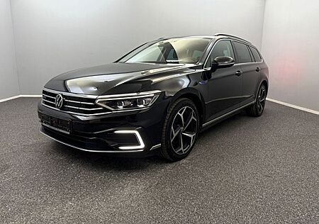 VW Passat Variant Volkswagen GTE R-LINE MATRIX*HUD*ACC*PANO