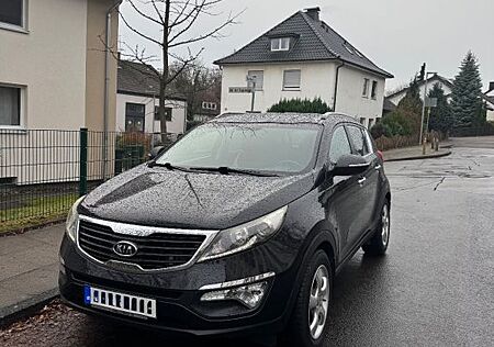 Kia Sportage 1.7CRDi 2WD Vision Vision*2HD*8FACH*PDC