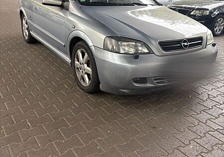 Opel Astra Cabrio 2.2 -