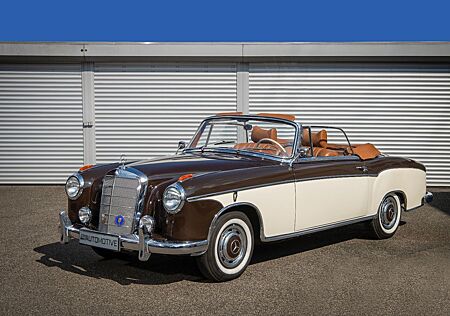 Mercedes-Benz 220 SE Ponton Cabriolet