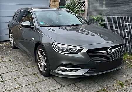 Opel Insignia 2.0 Diesel 125kW Busi Ed 4x4 Sports...