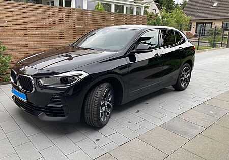 BMW X2 sDrive18i Ad. Plus AHK Garantie LED