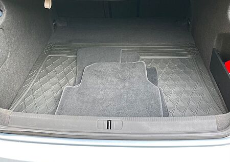 VW CC Volkswagen Passat 2.0 TDI 4Motion DSG BlueMotion Technol