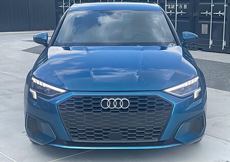 Audi A3 40 TFSI-Benzin/Hybrid*Autom*150PS*KAM*