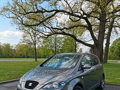 Seat Altea 1.6 TDI SUN DSG Automatik AHK Klima Sport