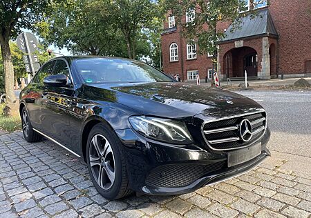 Mercedes-Benz E 200 d Avantgarde Widescreen CAM Ambientelicht