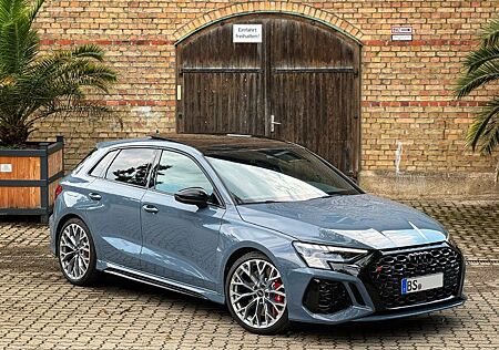 Audi RS3 Sportback - 1. Hd., Panoramadach, Sport-AGA