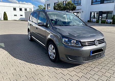 VW Touran Volkswagen 1.6 TDI Comfortline Comfortline