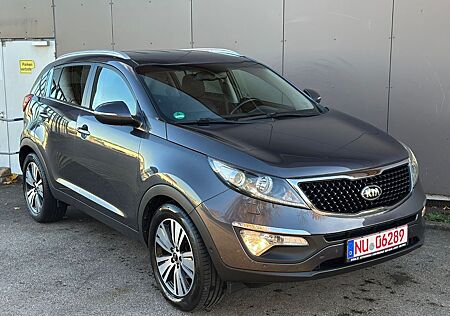 Kia Sportage Spirit *XENON*LEDER*8x BEREIFT*