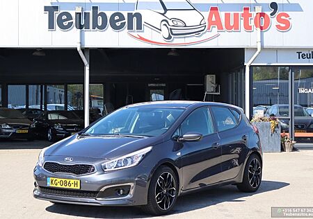 Kia Cee'd / Ceed 1.6 GDI First Edition kamera navi E