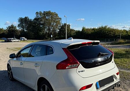 Volvo V40 D3 Geartronic R Design R Design