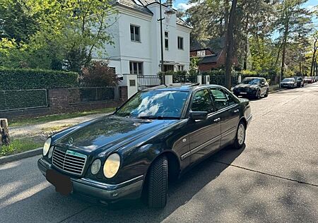 Mercedes-Benz E 420 ELEGANCE Elegance