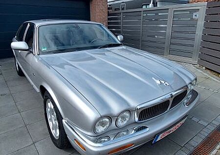 Jaguar XJ Executive 4.0 Executive