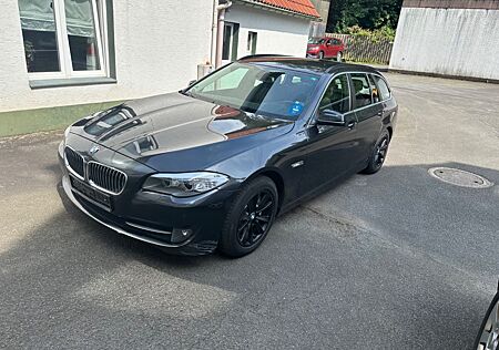 BMW 530d 530 Baureihe 5 Touring Navi