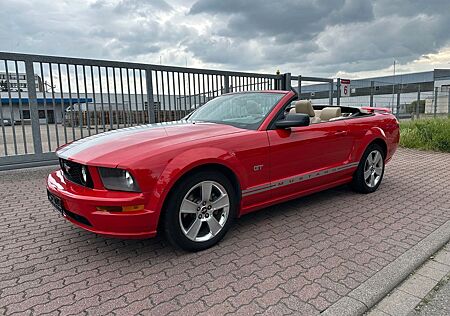 Ford Mustang GT 4.6 V8 Cabrio*TÜV/AU- 05/2025*CARFAX*