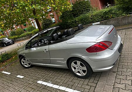 Peugeot 307 CC 135 Automatik Leder PDC Klima Sitzheizung