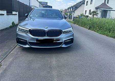 BMW 530d xDrive A -