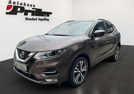 Nissan Qashqai 1.3DIG-T DCT N-Way *NAVI/PANO/PDC*