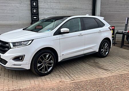 Ford Edge ST-Line 4x4 Kamera Navi Panorama