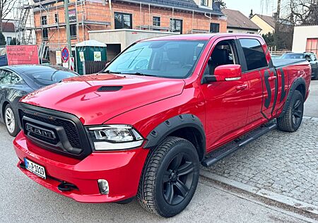 Dodge RAM 1500 HEMI LARAMIE Sport V8 5.7L LPG