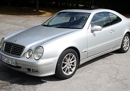 Mercedes-Benz CLK 230 KOMPRESSOR Coupé Bj. 02/2002, ROSTFREI !