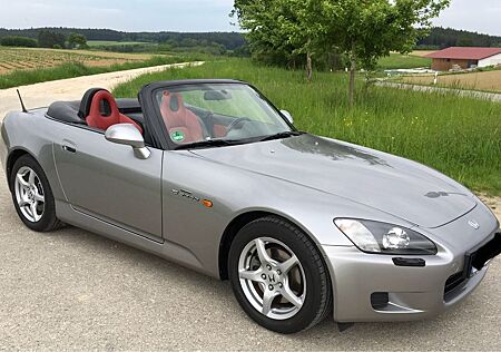 Honda S2000 2.0i LS