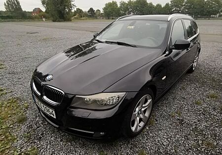 BMW 320d Touring Top ausgestattet