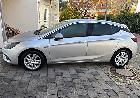 Opel Astra 1.2 Direct Inj Turbo 107kW Elegance El...
