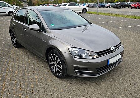 VW Golf Volkswagen 1.4 TSI DSG BMT CUP 40 Jahre