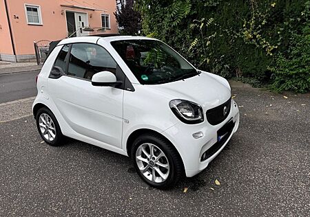 Smart ForTwo Prime Cabrio Autom/Leder/Klima/Navi