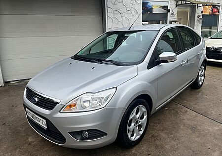 Ford Focus 1.6 * TOP ZUSTAND * GEPFLEGT * 1 HAND *