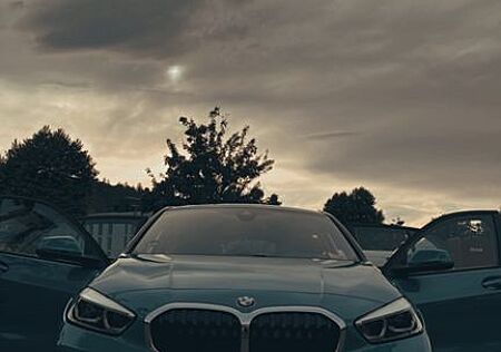 BMW 120i Edition Colorvision Steptronic Edition ...