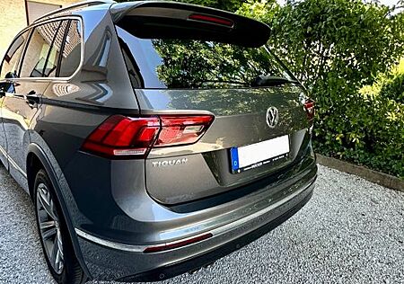 VW Tiguan Volkswagen 2.0 TSI DSG Sound 4MOTION ...