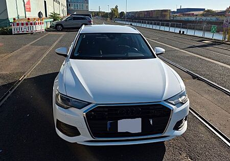 Audi A6 40 TDI S tronic Avant -