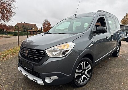 Dacia Dokker Stepway 1.2 Celebration " 1.Hand "