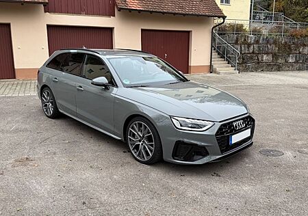 Audi A4 40 TDi S-Line quattro S-Tronic