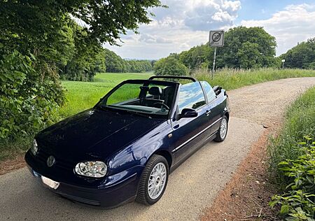 VW Golf Volkswagen Cabrio