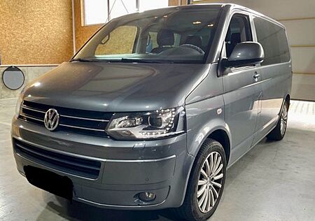 VW T5 Multivan Volkswagen Special Bi-Xenon*el.GD*Standhzg*AHK*