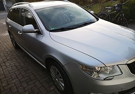 Skoda Superb 2.0 TDI 125kW Elegance Combi Elegance