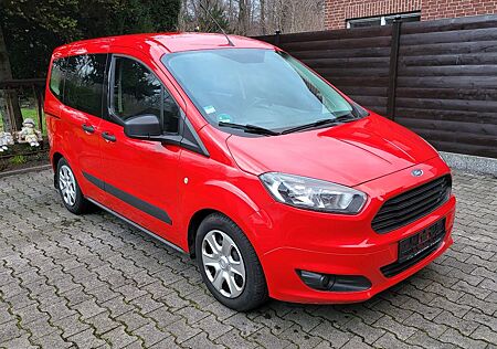 Ford Tourneo Courier Ambiente 1.5 TDCi KLIMA TEMPOMAT