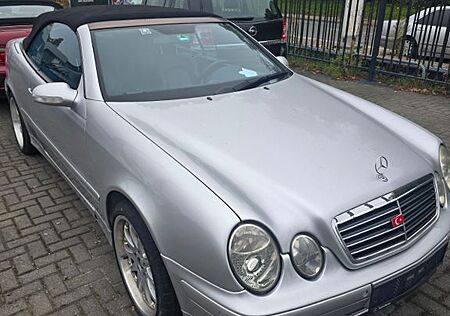 Mercedes-Benz CLK 230 KOMPRESSOR AVANTGARDE Avantgarde