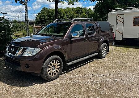 Nissan Navara 3.0 Diesel Vollaustattung 231 PS