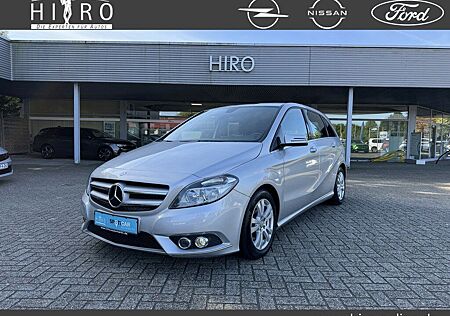 Mercedes-Benz B 180 CDI Sport Paket+AHK+Allwetter+Zahnr neu