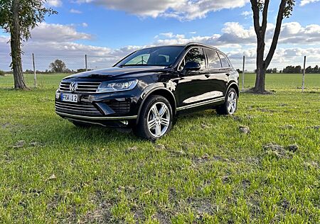 VW Touareg Volkswagen 3.0 V6 TDI SCR Tiptr. Terrain Tech -