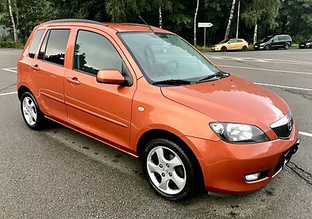 Mazda 2 1.4 16V Tüv Neu*150.000km*