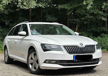 Skoda Superb Style 1.5 TSI Kamera El.Heck. Scheckheft