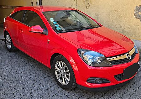 Opel Astra GTC 1.6 ECOTEC Edition 111 Jahre 85kW ...