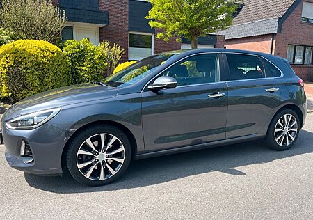 Hyundai i30 1.4 T-GDI 7G-DCT / NAVI / AUTOMATIK