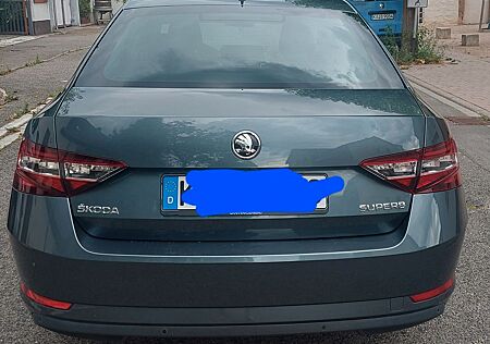 Skoda Superb 2.0 TDI SCR Style Style